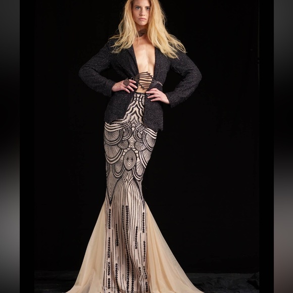 Lucia’s Sarto Dresses & Skirts - Art deco sequin black and beige mesh mermaid fit flare long skirt